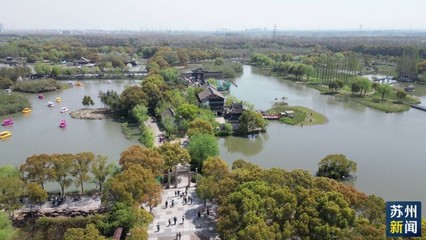 紅色旅游人氣高 沙家浜景區(qū)迎來(lái)客流高峰